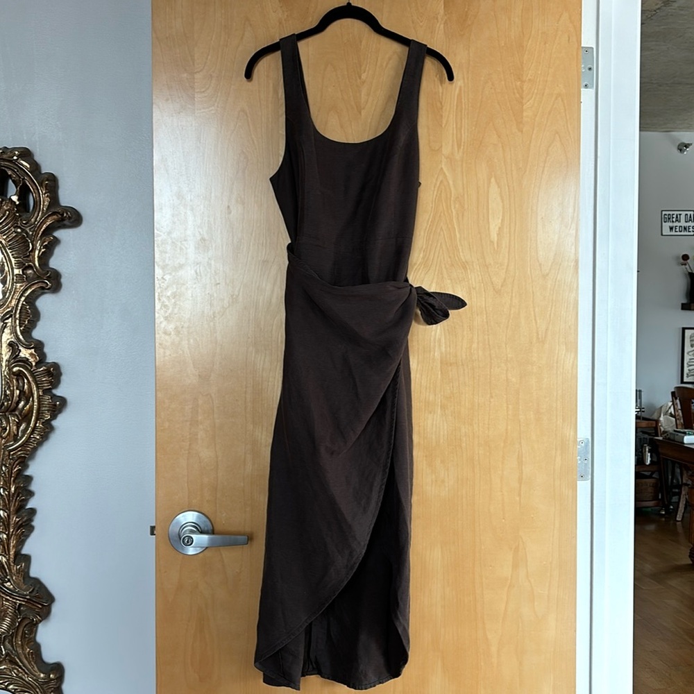 Aritzia Wilfred Saturn Linen Dress